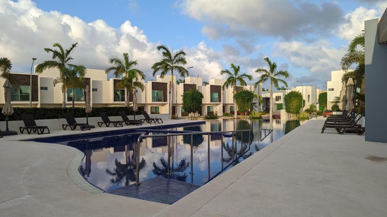 Kings Home - Big Modern House With Pool Κανκούν Εξωτερικό φωτογραφία